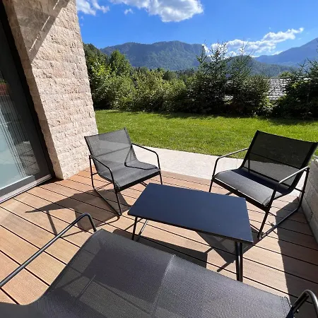 Vila Petra - Family Apartment For 4 At Lake Bled Exterior photo